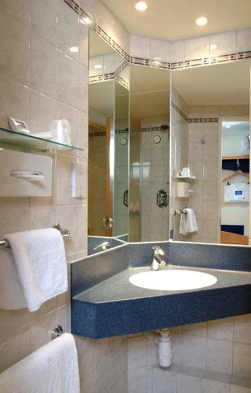 Holiday Inn Express Birmingham Nec By Ihg Bickenhill